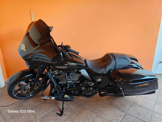 HARLEY-DAVIDSON STREET GLIDE HARLEY-DAVIDSON STREET GLIDE